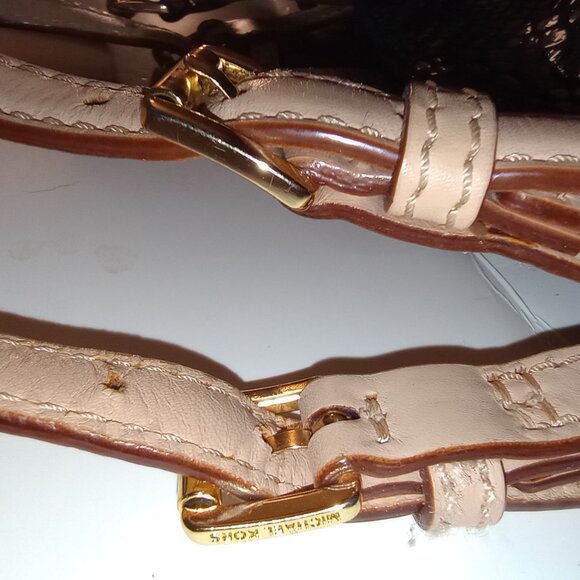 Michael Kors Black Patent Embossed Python Jet Set Tote - Picture 4 of 16